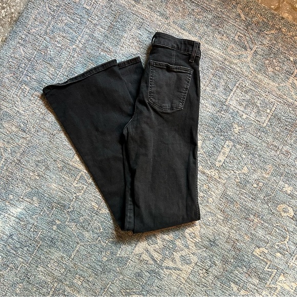 Joe’s Jeans Molly High Rise Jean (yoke style) sz 26 - Picture 1 of 5